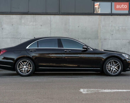 Черный Мерседес С Класс, объемом двигателя 4.66 л и пробегом 20 тыс. км за 50000 $, фото 1 на Automoto.ua