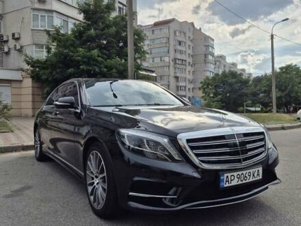 Черный Мерседес С Класс, объемом двигателя 4.66 л и пробегом 162 тыс. км за 33000 $, фото 1 на Automoto.ua