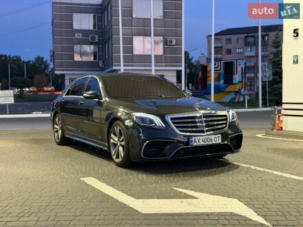 Черный Мерседес С Класс, объемом двигателя 4.66 л и пробегом 205 тыс. км за 29000 $, фото 1 на Automoto.ua