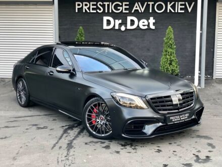 Черный Мерседес С Класс, объемом двигателя 5.5 л и пробегом 130 тыс. км за 70900 $, фото 1 на Automoto.ua