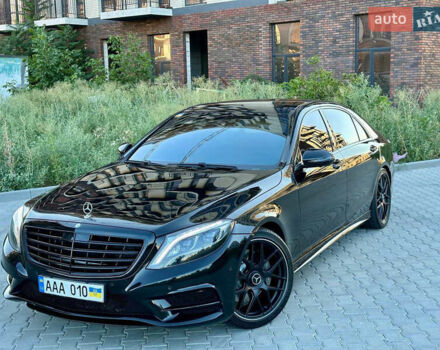 Черный Мерседес С Класс, объемом двигателя 4.66 л и пробегом 179 тыс. км за 34900 $, фото 1 на Automoto.ua