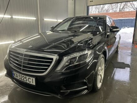 Черный Мерседес С Класс, объемом двигателя 3 л и пробегом 223 тыс. км за 39900 $, фото 1 на Automoto.ua