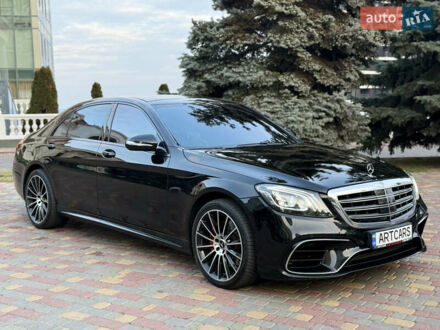 Черный Мерседес С Класс, объемом двигателя 4.66 л и пробегом 170 тыс. км за 32500 $, фото 1 на Automoto.ua