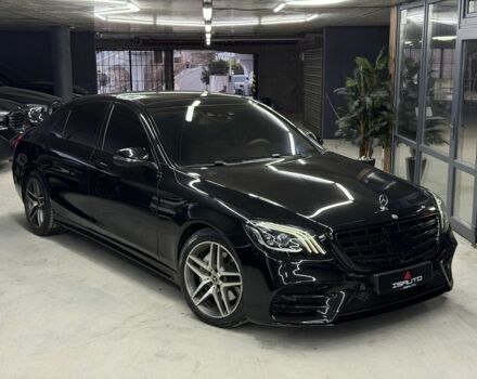 Черный Мерседес С Класс, объемом двигателя 0 л и пробегом 253 тыс. км за 33500 $, фото 1 на Automoto.ua