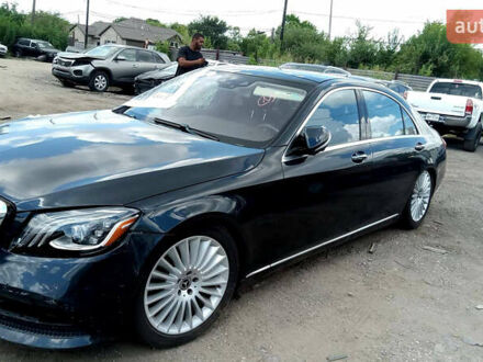 Черный Мерседес С Класс, объемом двигателя 0 л и пробегом 72 тыс. км за 35500 $, фото 1 на Automoto.ua