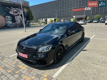 Черный Мерседес С Класс, объемом двигателя 3.99 л и пробегом 115 тыс. км за 49999 $, фото 1 на Automoto.ua