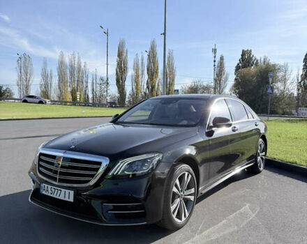 Черный Мерседес С Класс, объемом двигателя 4 л и пробегом 96 тыс. км за 76000 $, фото 1 на Automoto.ua