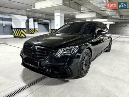 Черный Мерседес С Класс, объемом двигателя 3.99 л и пробегом 130 тыс. км за 71000 $, фото 1 на Automoto.ua