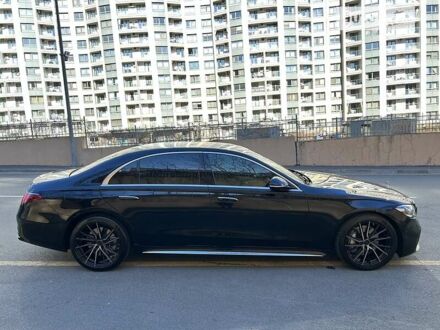 Мерседес С Клас 2020 у Києві на Automoto.ua Чорний Мерседес С Клас, об'ємом двигуна 3 л та пробігом 47 тис. км за 125000 $, фото 1 на Automoto.ua