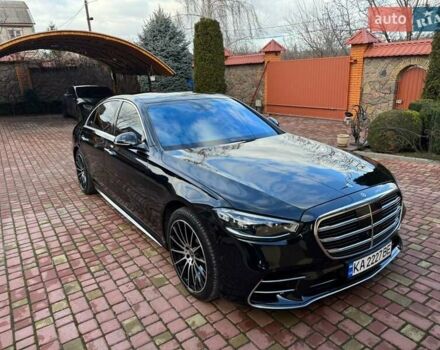 Черный Мерседес С Класс, объемом двигателя 3 л и пробегом 23 тыс. км за 134000 $, фото 1 на Automoto.ua