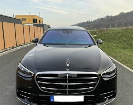 Черный Мерседес С Класс, объемом двигателя 3 л и пробегом 94 тыс. км за 140331 $, фото 1 на Automoto.ua