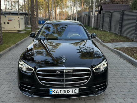 Черный Мерседес С Класс, объемом двигателя 3 л и пробегом 72 тыс. км за 115000 $, фото 1 на Automoto.ua