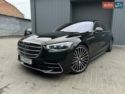 Чорний Мерседес С Клас, об'ємом двигуна 2.93 л та пробігом 159 тис. км за 93000 $, фото 1 на Automoto.ua