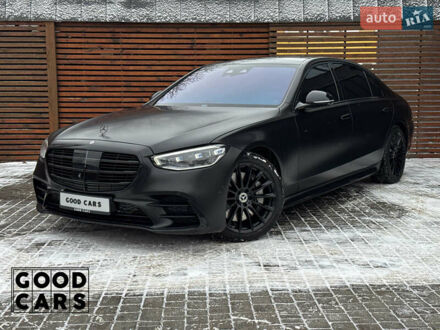 Чорний Мерседес С Клас, об'ємом двигуна 2.93 л та пробігом 88 тис. км за 110000 $, фото 1 на Automoto.ua