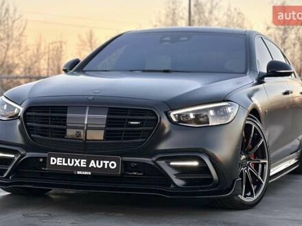 Черный Мерседес С Класс, объемом двигателя 3.98 л и пробегом 25 тыс. км за 180000 $, фото 1 на Automoto.ua