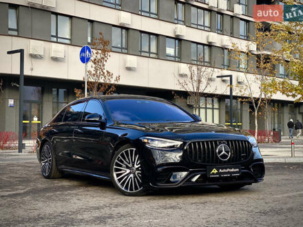 Черный Мерседес С Класс, объемом двигателя 3.98 л и пробегом 62 тыс. км за 97990 $, фото 1 на Automoto.ua