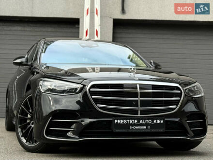 Черный Мерседес С Класс, объемом двигателя 3.98 л и пробегом 53 тыс. км за 165000 $, фото 1 на Automoto.ua