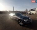 Фиолетовый Мерседес С Класс, объемом двигателя 3.2 л и пробегом 270 тыс. км за 5500 $, фото 1 на Automoto.ua