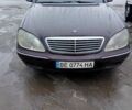 Фіолетовий Мерседес С Клас, об'ємом двигуна 4.3 л та пробігом 200 тис. км за 3500 $, фото 1 на Automoto.ua