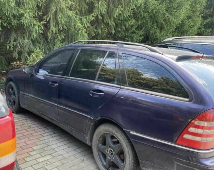 Фиолетовый Мерседес С Класс, объемом двигателя 2.69 л и пробегом 361 тыс. км за 4100 $, фото 1 на Automoto.ua