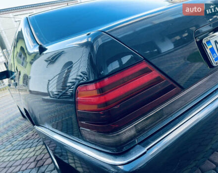 Коричневый Мерседес С Класс, объемом двигателя 3.5 л и пробегом 400 тыс. км за 5300 $, фото 1 на Automoto.ua