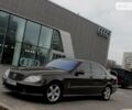 Коричневый Мерседес С Класс, объемом двигателя 4 л и пробегом 290 тыс. км за 10300 $, фото 1 на Automoto.ua
