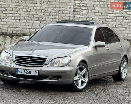 Коричневий Мерседес С Клас, об'ємом двигуна 5 л та пробігом 403 тис. км за 6399 $, фото 3 на Automoto.ua