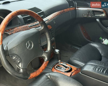 Коричневый Мерседес С Класс, объемом двигателя 5 л и пробегом 402 тыс. км за 6499 $, фото 30 на Automoto.ua