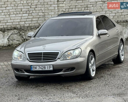 Коричневый Мерседес С Класс, объемом двигателя 5 л и пробегом 402 тыс. км за 6499 $, фото 18 на Automoto.ua