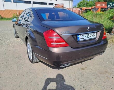 Коричневый Мерседес С Класс, объемом двигателя 4.7 л и пробегом 226 тыс. км за 20000 $, фото 5 на Automoto.ua