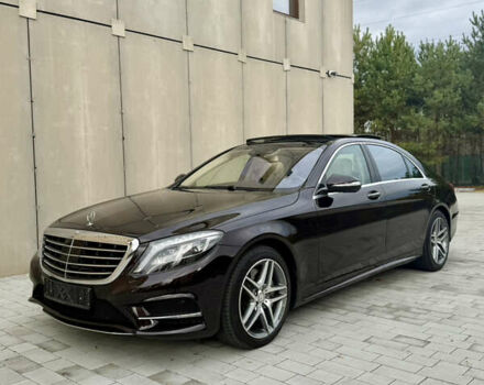 Красный Мерседес С Класс, объемом двигателя 4.66 л и пробегом 75 тыс. км за 49000 $, фото 4 на Automoto.ua