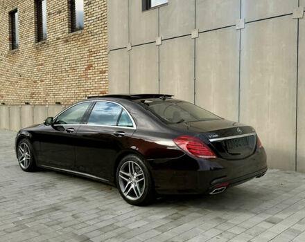 Красный Мерседес С Класс, объемом двигателя 4.66 л и пробегом 75 тыс. км за 49000 $, фото 1 на Automoto.ua