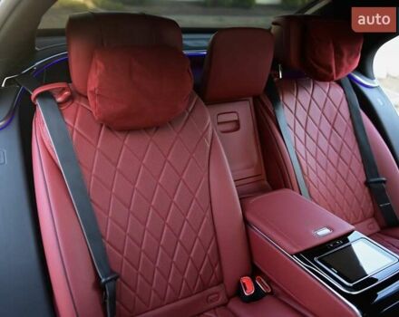 Красный Мерседес С Класс, объемом двигателя 4 л и пробегом 51 тыс. км за 99999 $, фото 88 на Automoto.ua