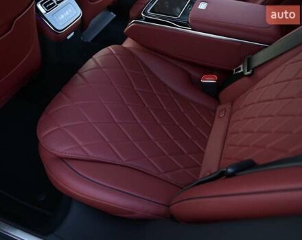 Красный Мерседес С Класс, объемом двигателя 4 л и пробегом 51 тыс. км за 99999 $, фото 80 на Automoto.ua