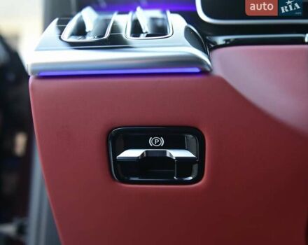 Красный Мерседес С Класс, объемом двигателя 4 л и пробегом 51 тыс. км за 99999 $, фото 58 на Automoto.ua
