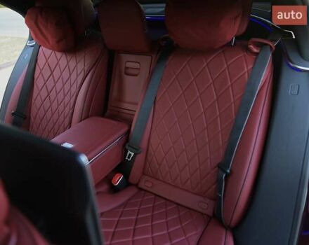 Красный Мерседес С Класс, объемом двигателя 4 л и пробегом 51 тыс. км за 99999 $, фото 83 на Automoto.ua