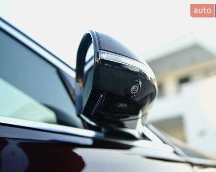 Красный Мерседес С Класс, объемом двигателя 4 л и пробегом 51 тыс. км за 99999 $, фото 5 на Automoto.ua