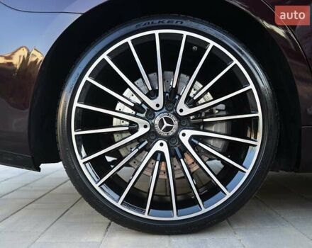 Красный Мерседес С Класс, объемом двигателя 4 л и пробегом 51 тыс. км за 99999 $, фото 94 на Automoto.ua