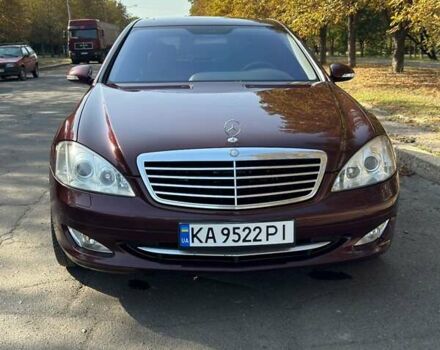Мерседес С Класс 2005 в Краматорске на Automoto.ua Красный Мерседес С Класс, объемом двигателя 5.46 л и пробегом 242 тыс. км за 8600 $, фото 1 на Automoto.ua