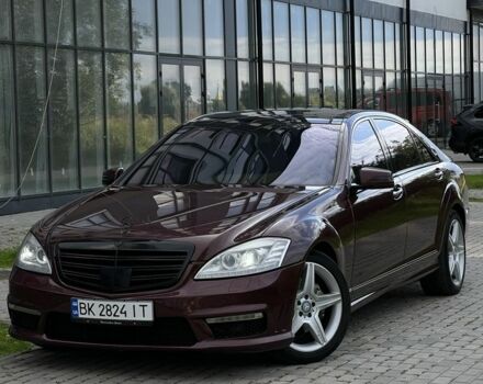 Мерседес С Класс 2007 в Ровно на Automoto.ua Красный Мерседес С Класс, объемом двигателя 4.7 л и пробегом 315 тыс. км за 7700 $, фото 1 на Automoto.ua