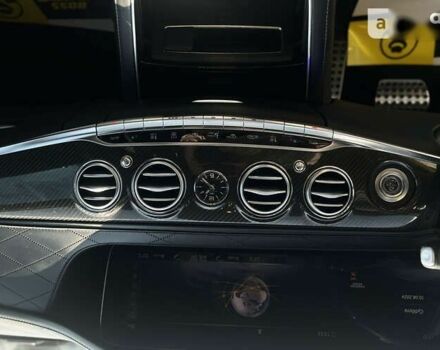 Мерседес С Класс, объемом двигателя 4 л и пробегом 202 тыс. км за 78000 $, фото 19 на Automoto.ua