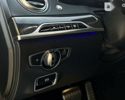 Мерседес С Класс, объемом двигателя 4 л и пробегом 202 тыс. км за 78000 $, фото 12 на Automoto.ua