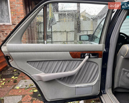 Мерседес С Класс, объемом двигателя 3 л и пробегом 300 тыс. км за 9800 $, фото 9 на Automoto.ua