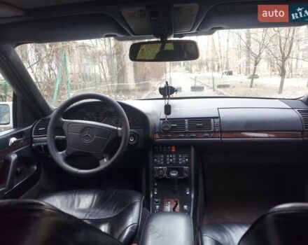 Мерседес С Класс, объемом двигателя 4.2 л и пробегом 385 тыс. км за 3800 $, фото 1 на Automoto.ua