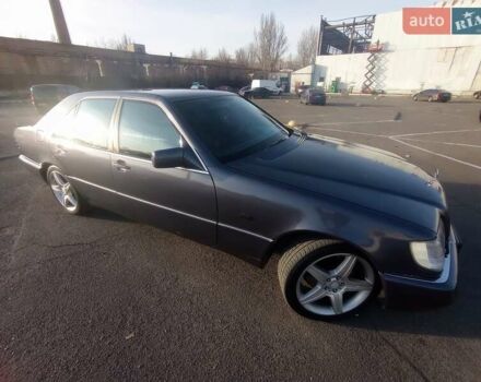 Мерседес С Класс, объемом двигателя 3.2 л и пробегом 270 тыс. км за 5500 $, фото 4 на Automoto.ua