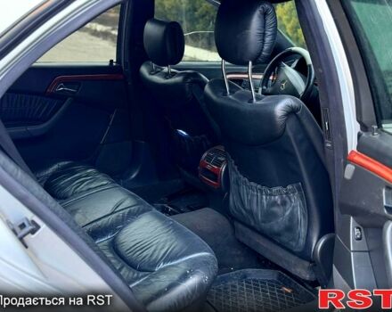 Мерседес С Класс, объемом двигателя 4.3 л и пробегом 300 тыс. км за 4900 $, фото 7 на Automoto.ua