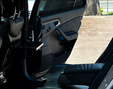 Мерседес С Класс, объемом двигателя 4.3 л и пробегом 180 тыс. км за 6400 $, фото 5 на Automoto.ua