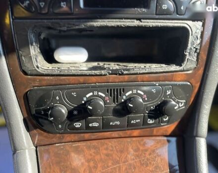 Мерседес С Класс, объемом двигателя 2.2 л и пробегом 381 тыс. км за 4700 $, фото 15 на Automoto.ua