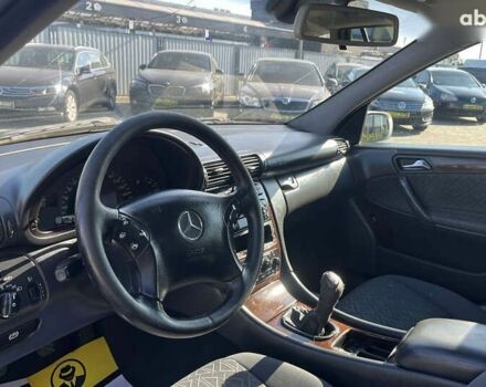 Мерседес С Класс, объемом двигателя 2.2 л и пробегом 381 тыс. км за 4700 $, фото 19 на Automoto.ua