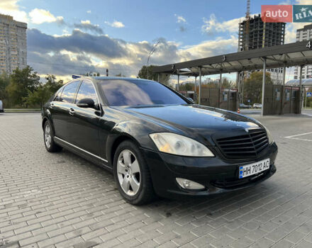 Мерседес С Класс, объемом двигателя 5.5 л и пробегом 280 тыс. км за 6900 $, фото 1 на Automoto.ua